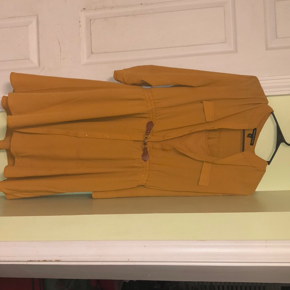 Long sleeve yellow dress